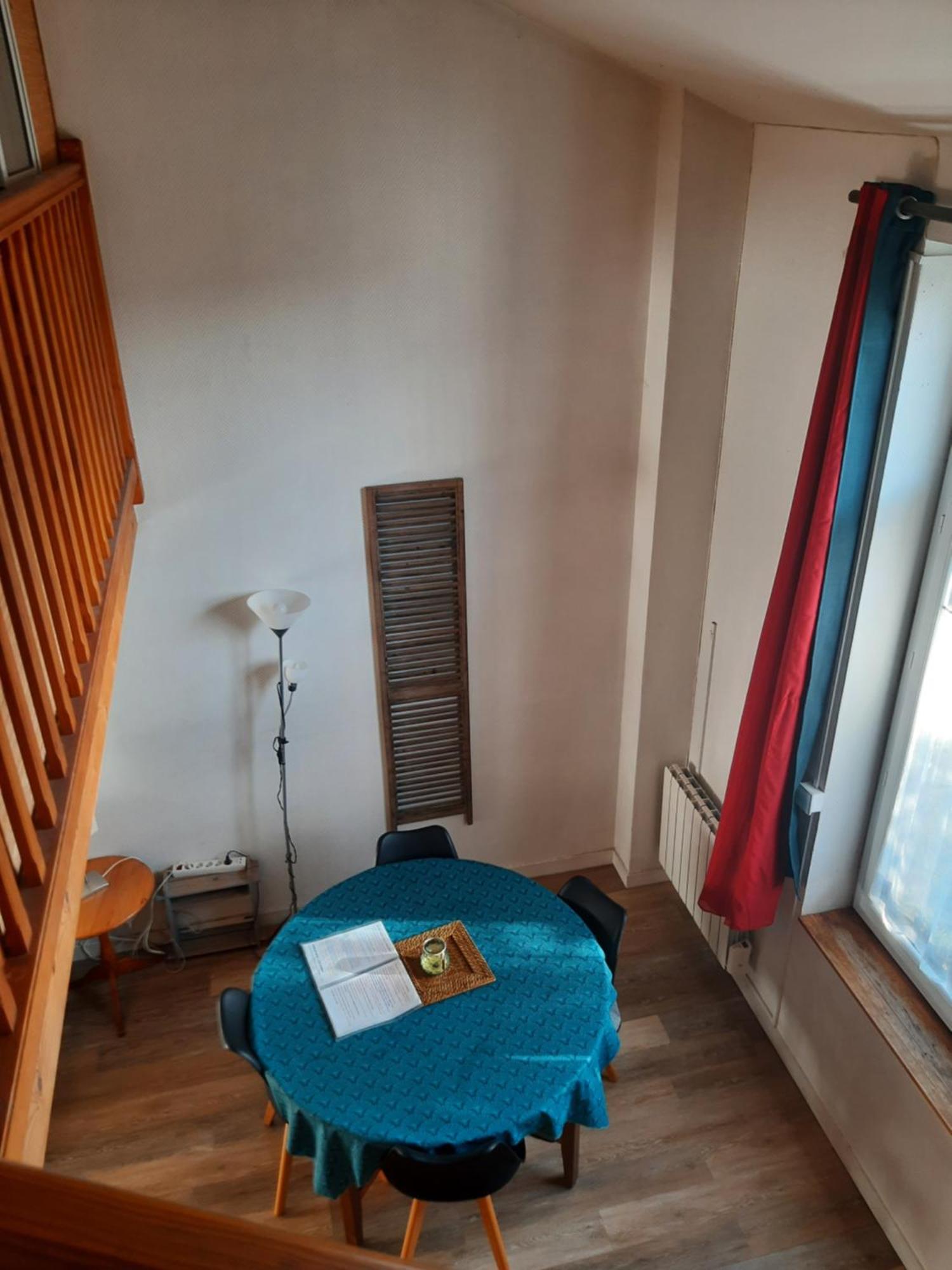 Duplex14h 1er Etage Jardinet 1 Parking Ou Studio14b Rdc Terrasse Sans Parking Apartment
