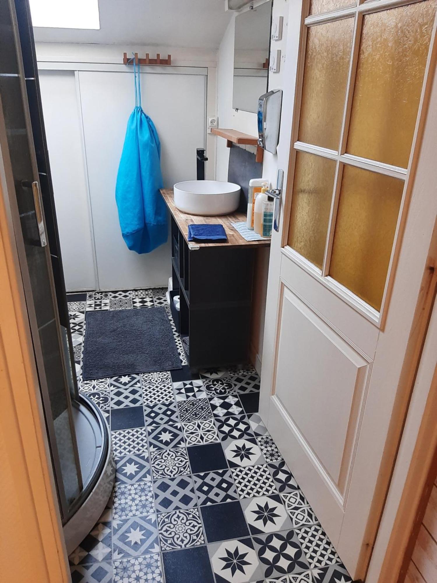 Duplex14h 1er Etage Jardinet 1 Parking Ou Studio14b Rdc Terrasse Sans Parking Apartment *