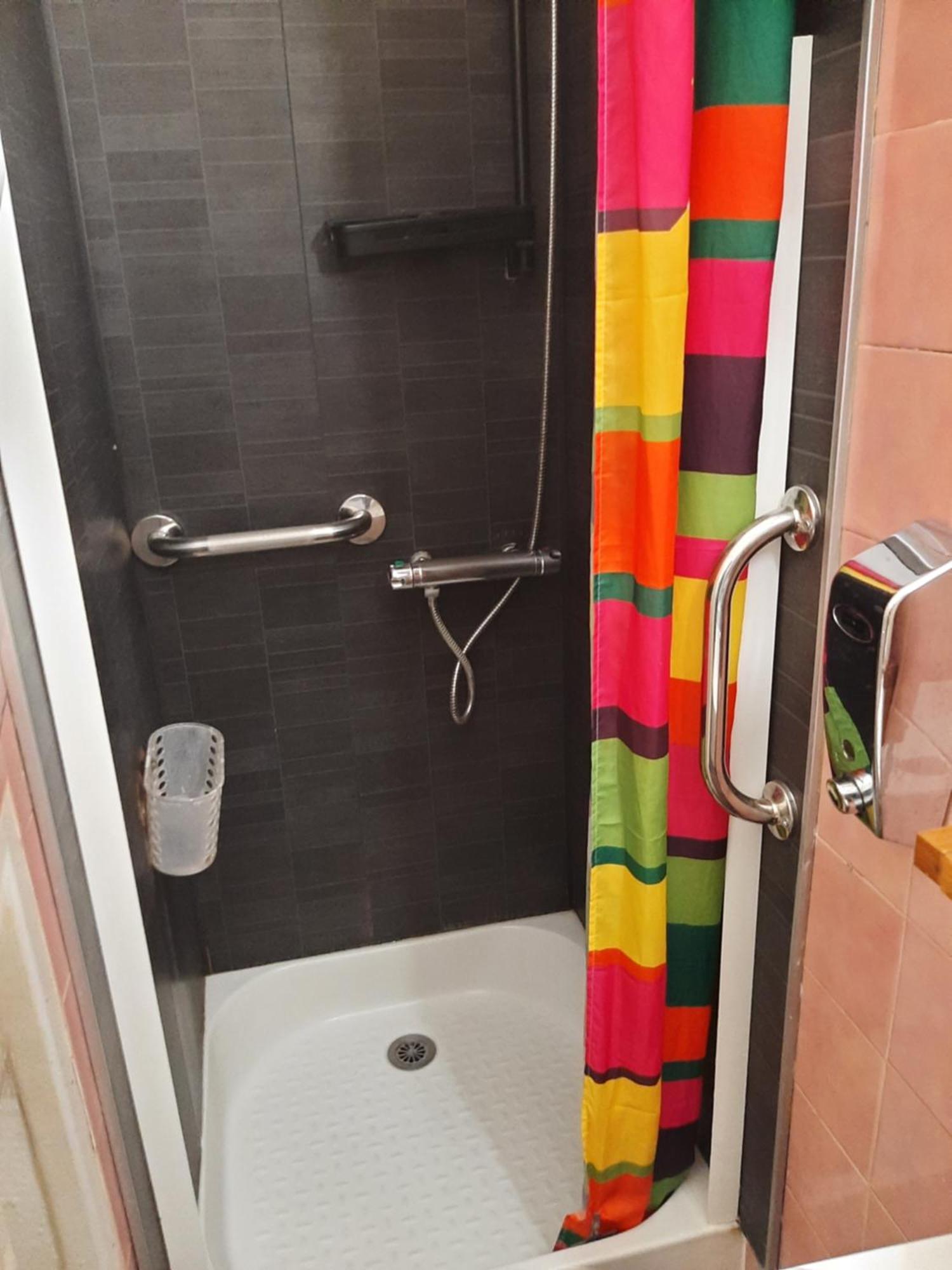 Duplex14h 1er Etage Jardinet 1 Parking Ou Studio14b Rdc Terrasse Sans Parking Apartment *
