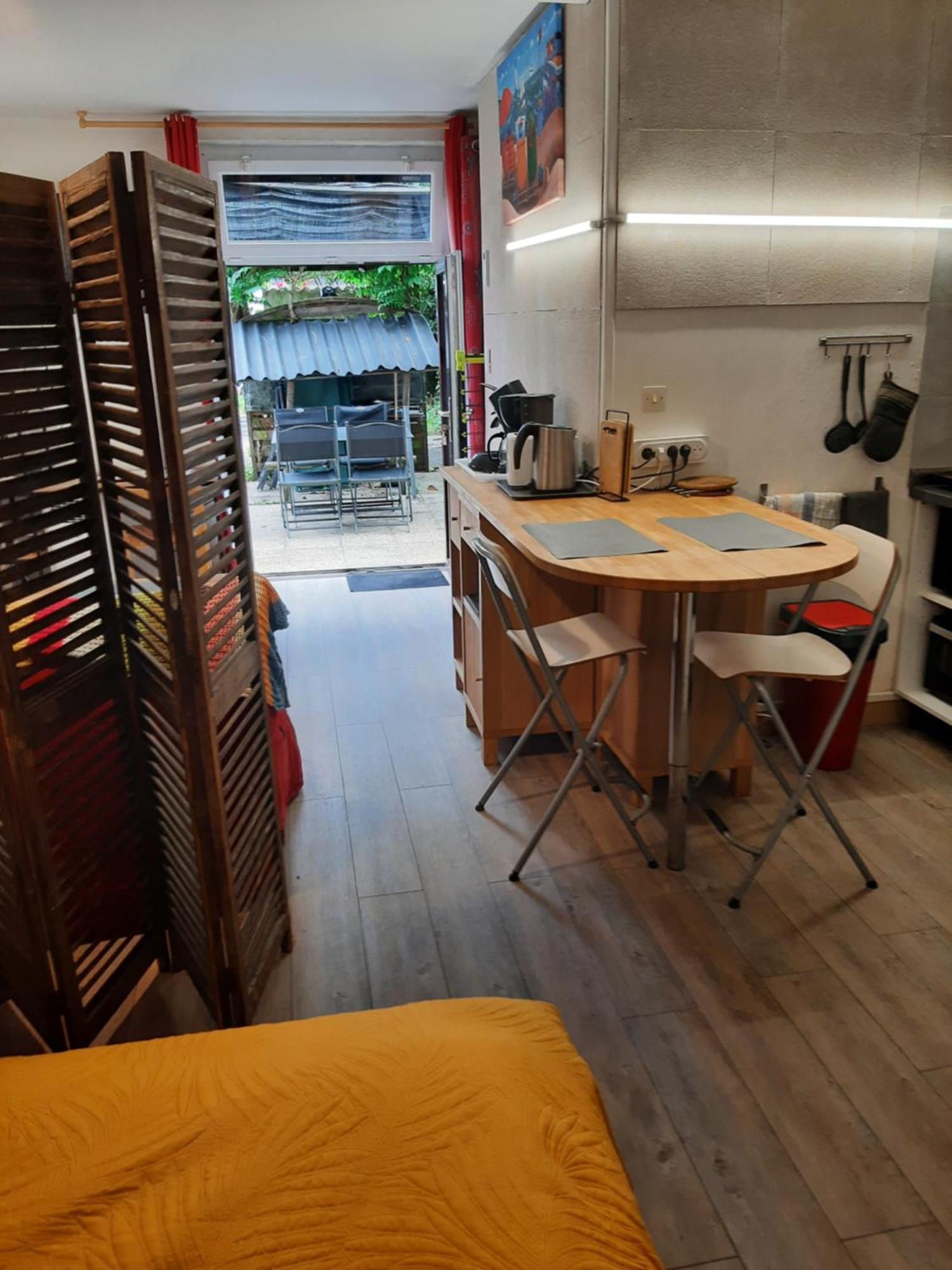 Apartment Duplex14h 1er Etage Jardinet 1 Parking Ou Studio14b Rdc Terrasse Sans Parking *