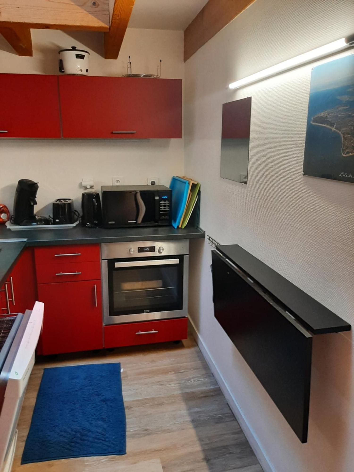 Duplex14h 1er Etage Jardinet 1 Parking Ou Studio14b Rdc Terrasse Sans Parking La Rochelle (Charente-Maritime)