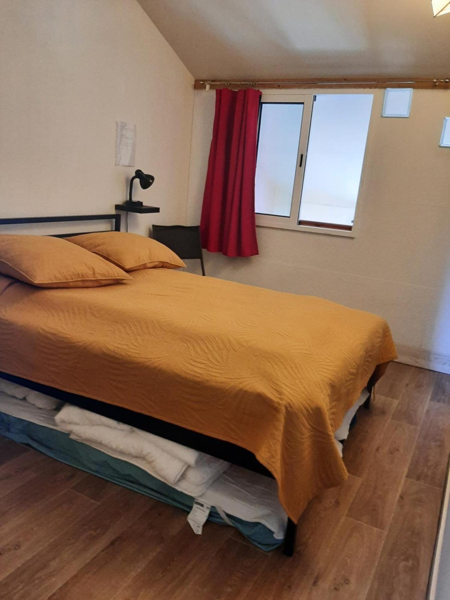 Apartment Duplex14h 1er Etage Jardinet 1 Parking Ou Studio14b Rdc Terrasse Sans Parking